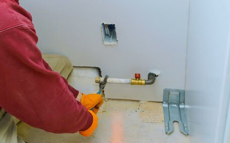 Steps Handle Plumbing Emergency